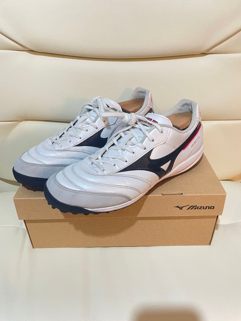 【ほぼ新品】Mizuno モレリア フットサルシューズ トレシュー ホワイト
