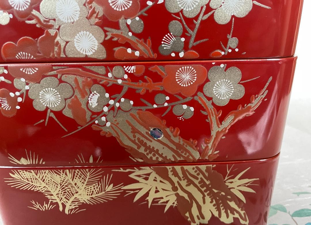 重箱 おせち 朱塗松竹梅蒔絵螺鈿入内黒 6.5寸 19.5cm 正月 弁当箱