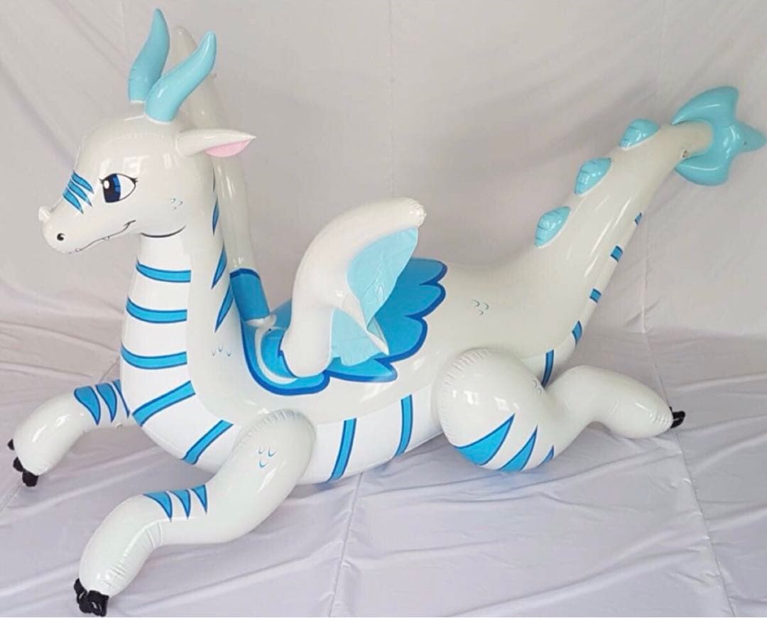 ホワイトドラゴン　フロート　空気ビニール風船　浮き輪　レア　希少　バルーン