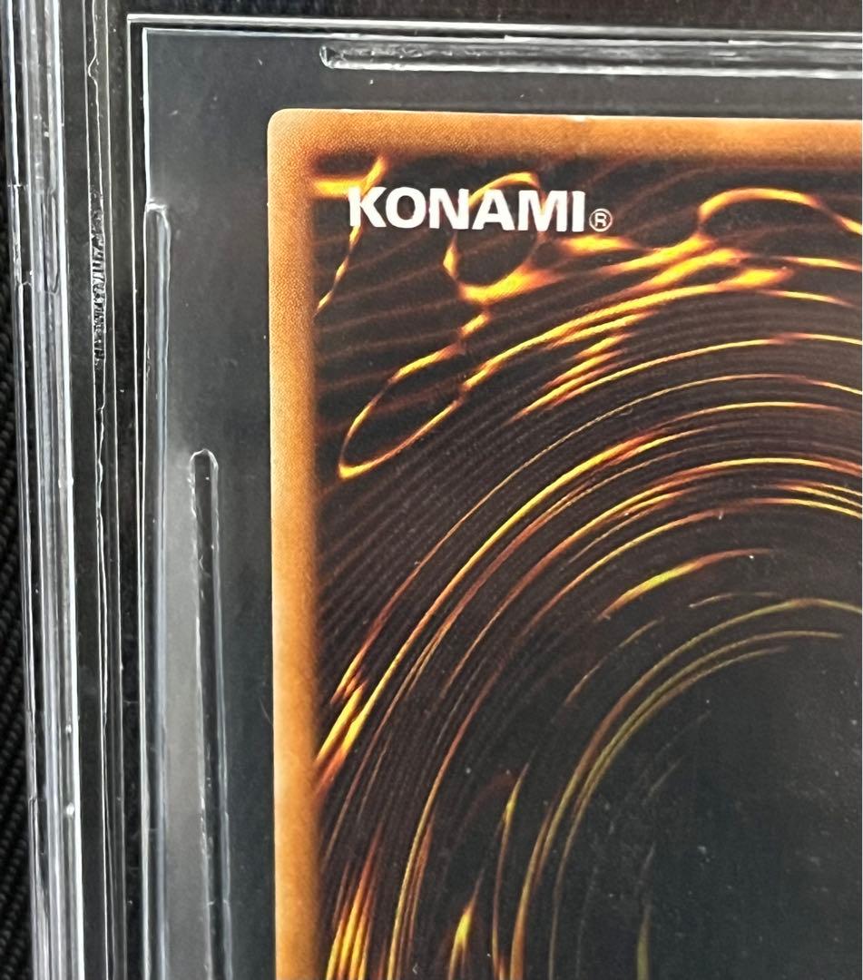 遊戯王　ブラックマジシャン 初期　ウルトラレア BGS8.5