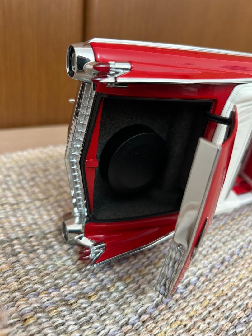 Autoart CADELLAC SERIES 62　1/18（赤）