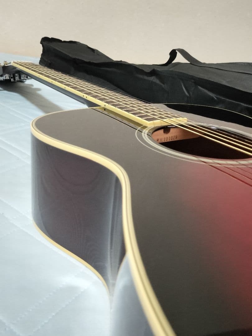 YAMAHA FS-720S TOP単板 ギター 小ぶり ヤマハ ケース付