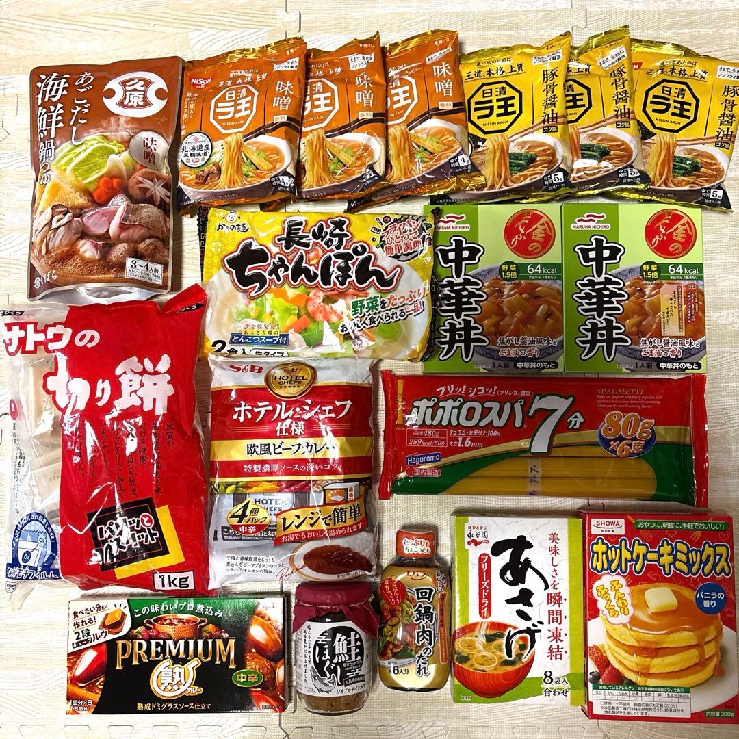 食品詰め合わせ　日本そば(箱)+ラーメン+餅+お菓子…今だけ激安‼︎大量まとめ売り