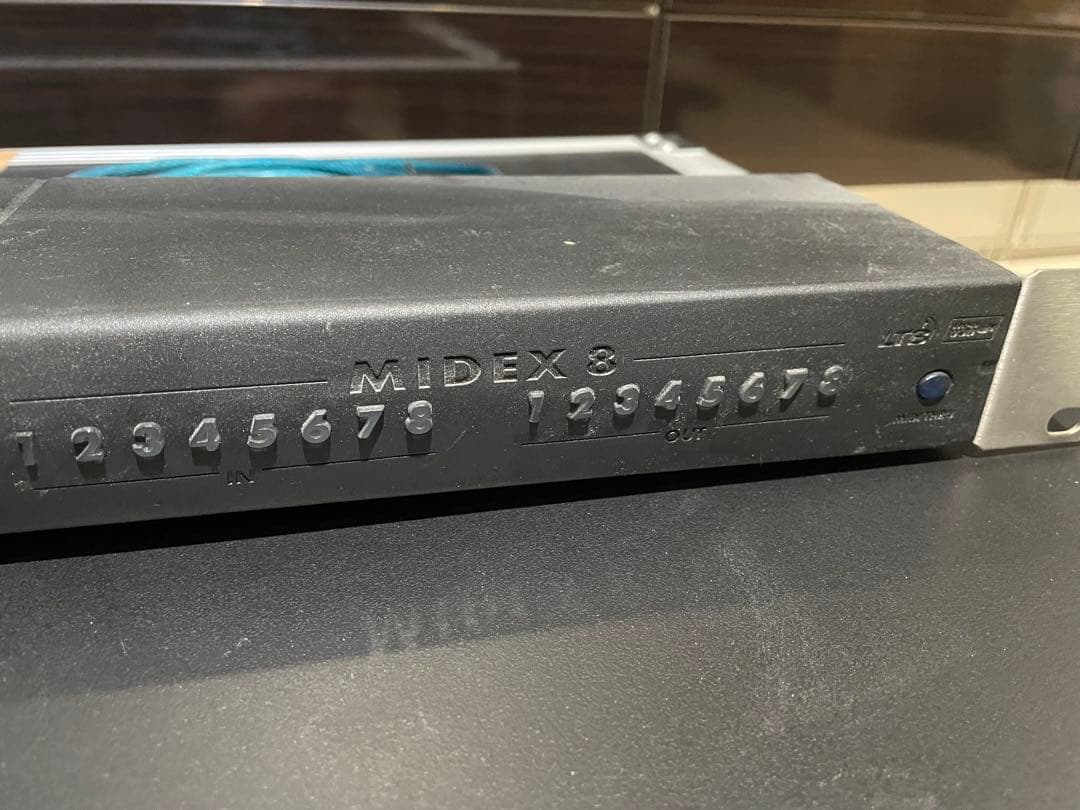 スタインバーグ　Midex8 MIDIインターフェイス