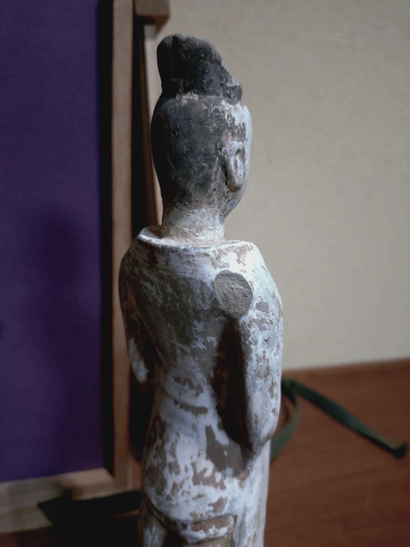 六朝 加彩 官人俑