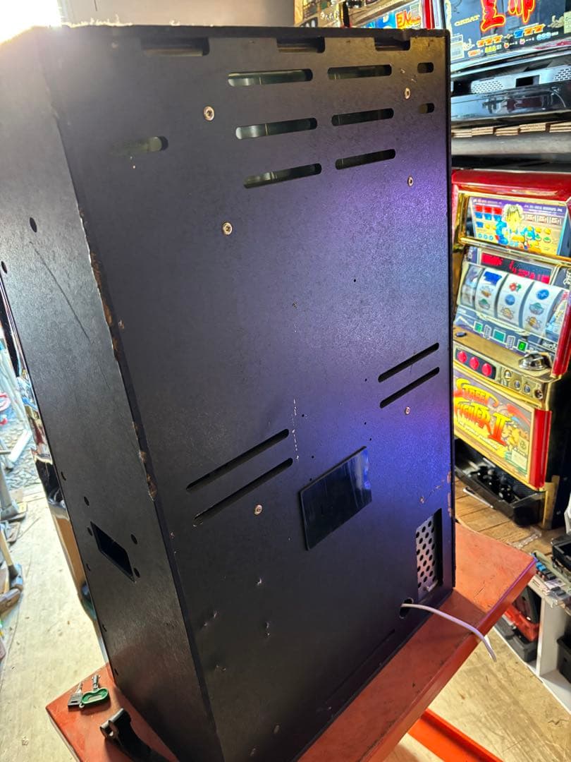 パチスロ　4号機 Sammy 一撃帝王