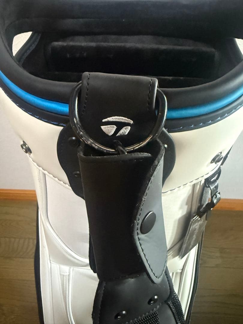 TaylorMade SIM2 キャディバッグ ゴルフバッグ