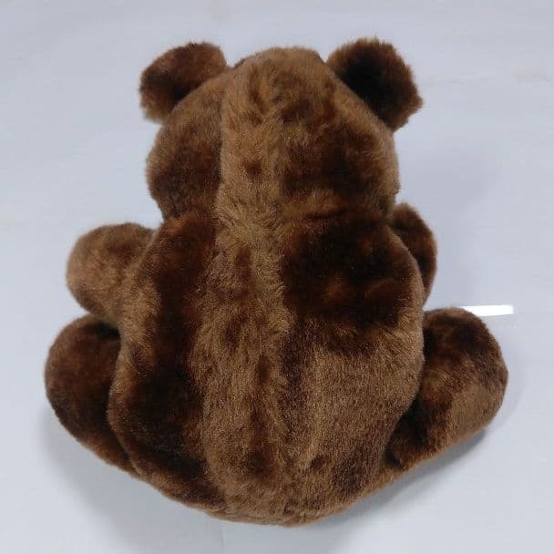 くまのぬいぐるみが変身