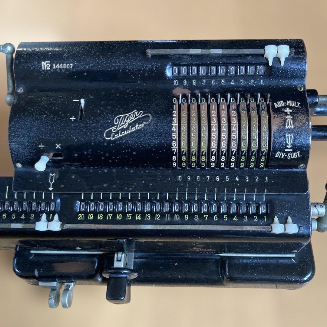 Tiger CALCULATING MACHINE 機械式 計算機