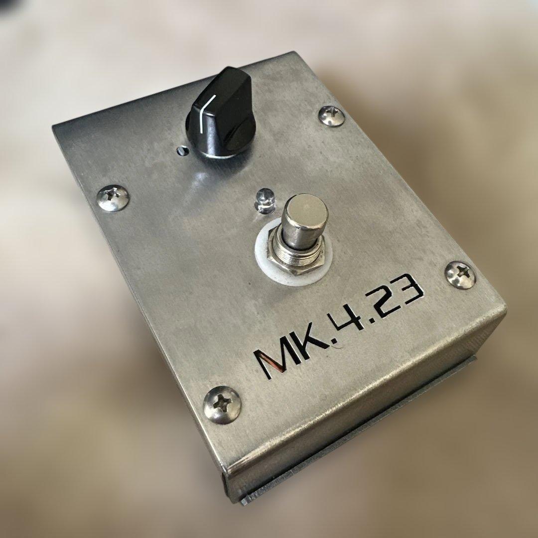 MK.4.23 ギターエフェクター
