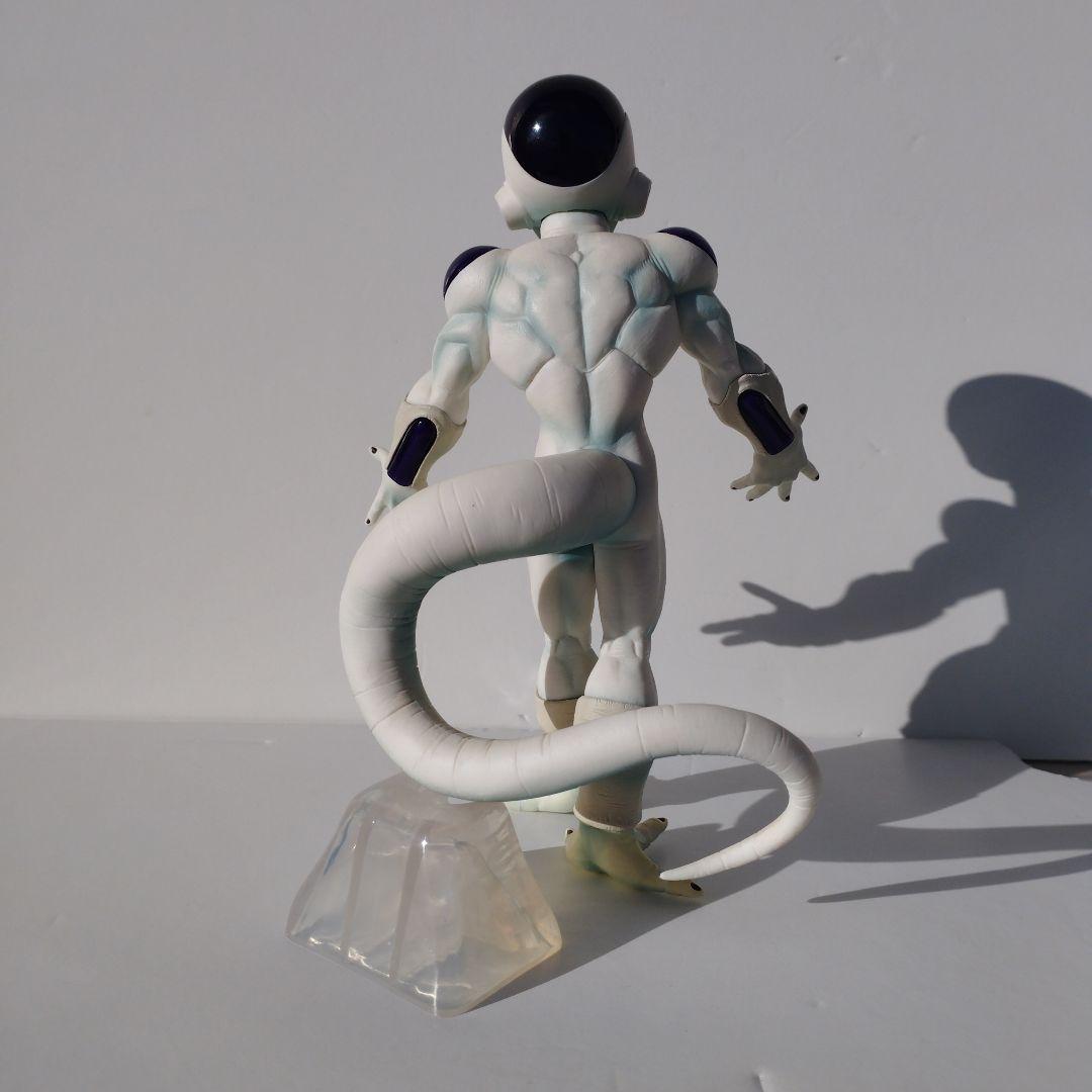 DRAGON　BALL　Z　フリーザ　フィギュア