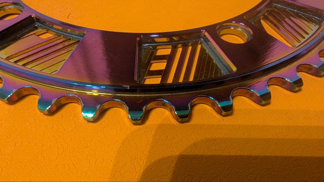 DELUXE CYCLES　chainring (oil slick)