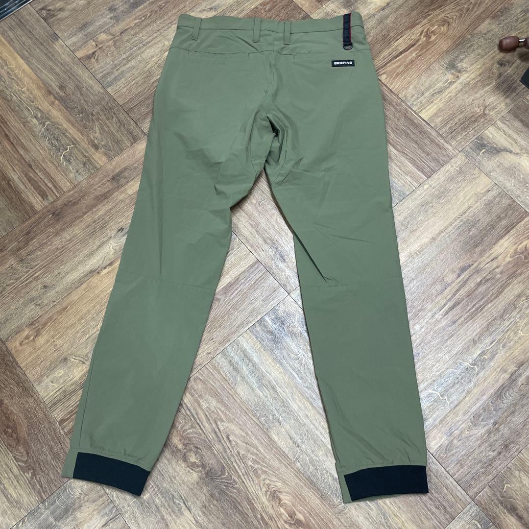 ブリーフィングゴルフ　カーキ　ストレッチパンツ　サイズM