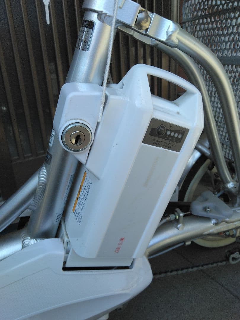 ブリジストン電動三輪車