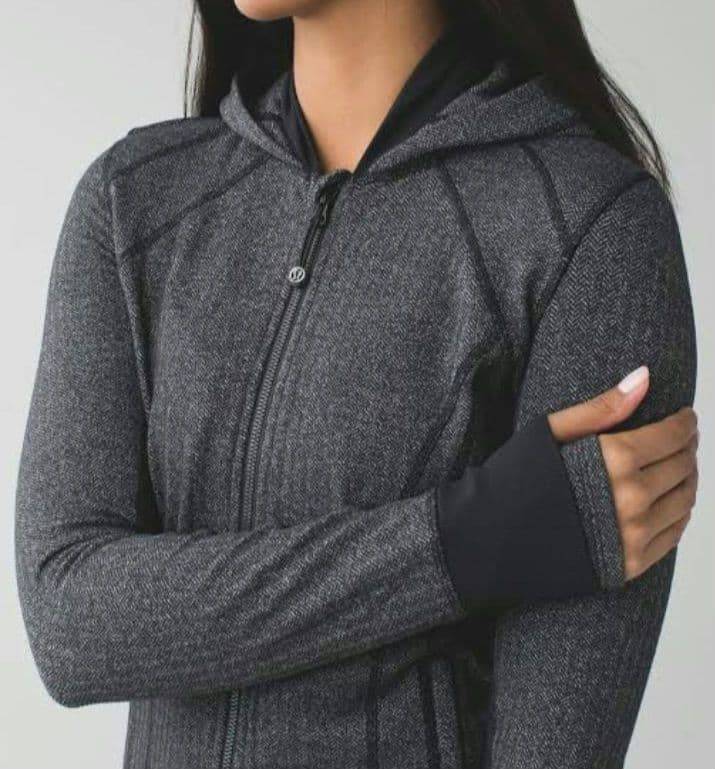 ルルレモン lululemon パーカー 2