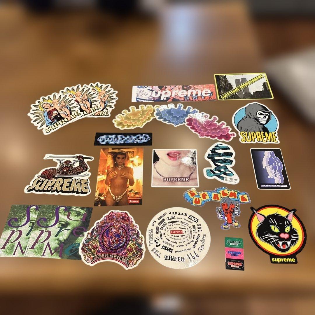 supreme ステッカー　バラ売り可