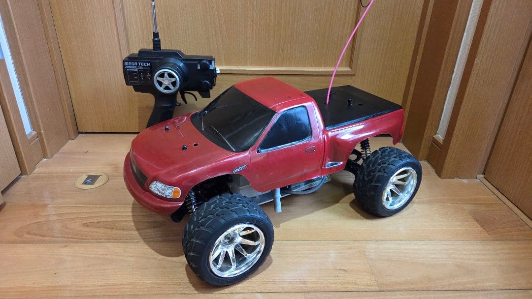 タミヤ ラジコン エンジンカー TG10 フォード F150 ボディー 中古