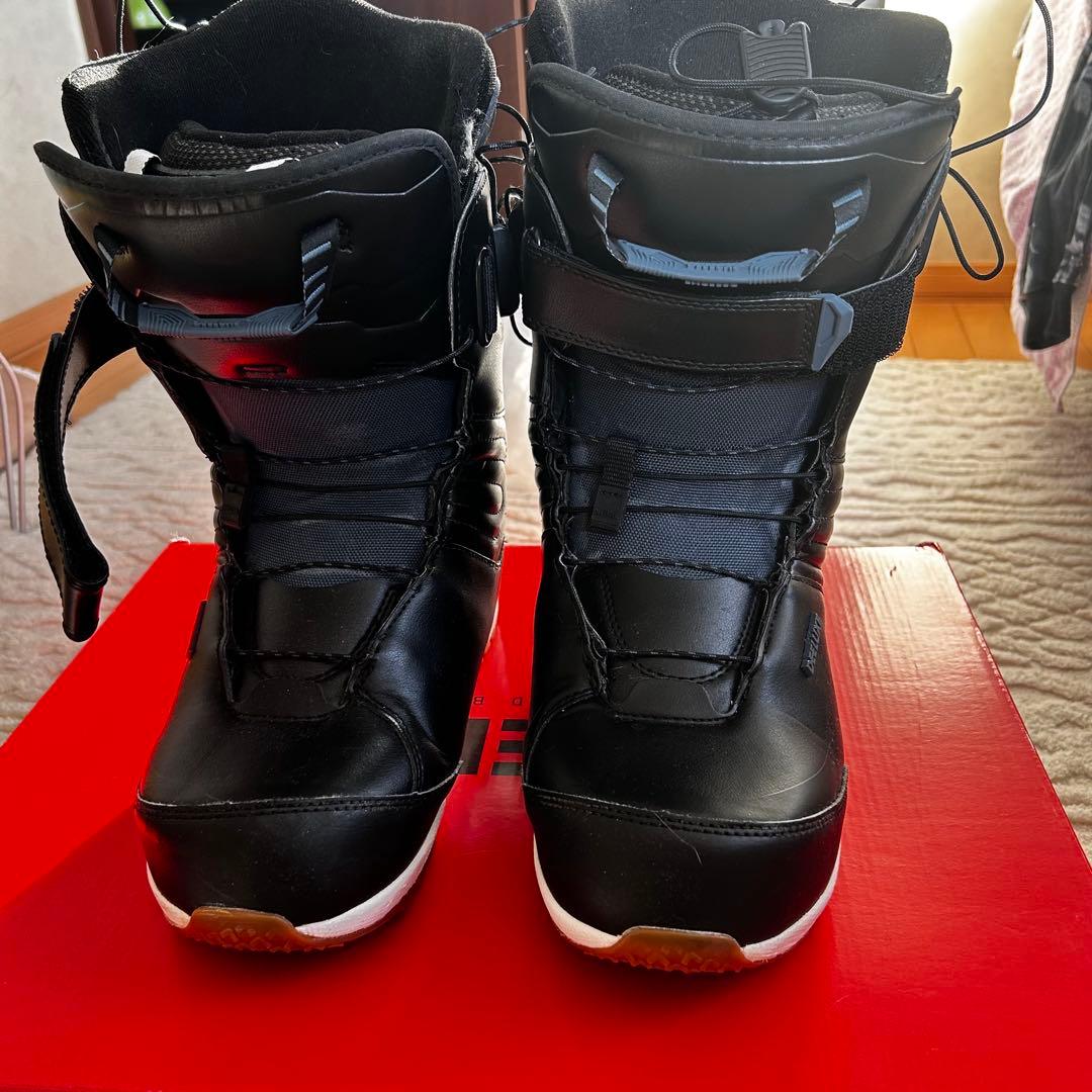 クソハムちゃん様　DEELUXE Empire CTF 23-24