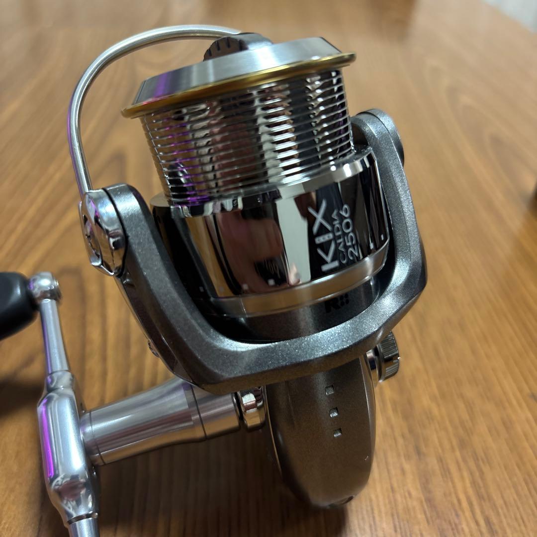 KIX 2500 スピニングリール