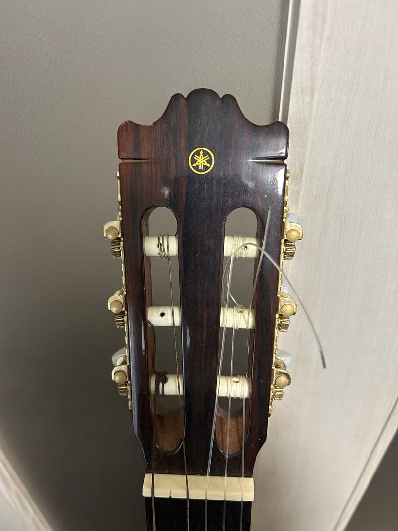 YAMAHA C-300 クラシックギターハードケース付き