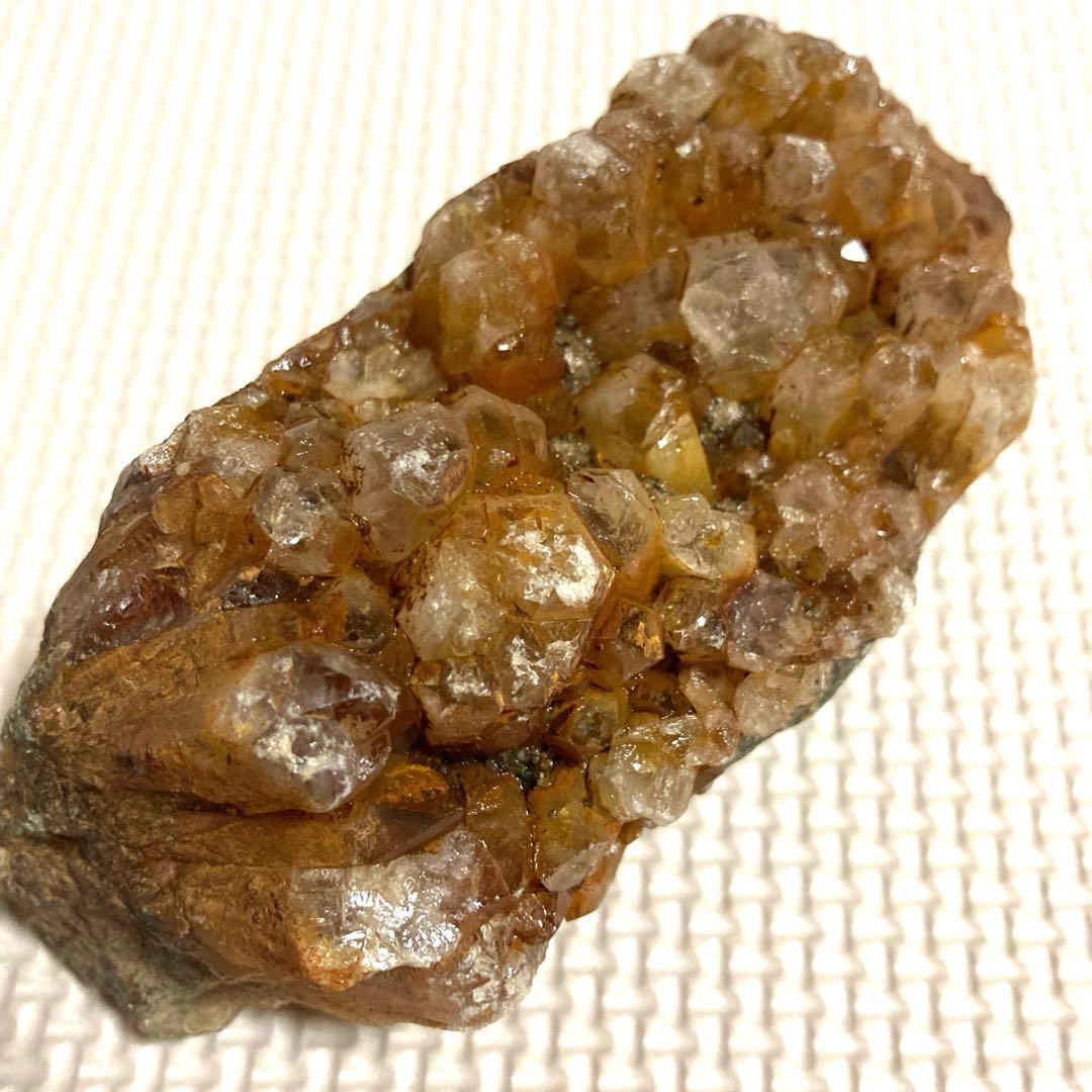 天然石　未処理　原石　石　置き物　加工用