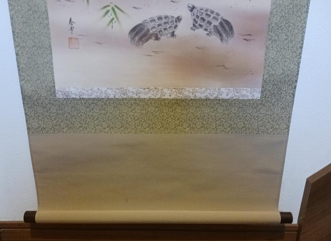 【春雪作】丹頂鶴と亀 松竹梅 美品 高級掛軸 日本画 縁起物