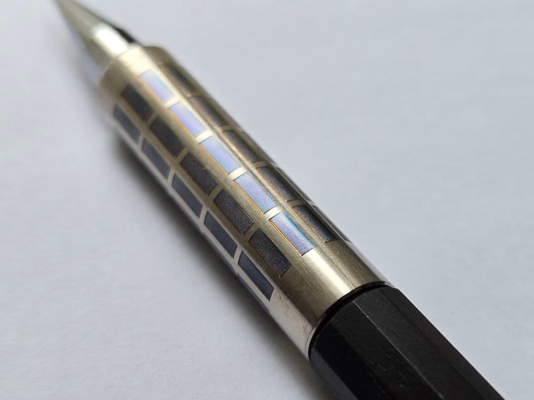 シャープタンク　pg5　カスタム　チタングリップ　木軸　ムピンゴ　蝕刻