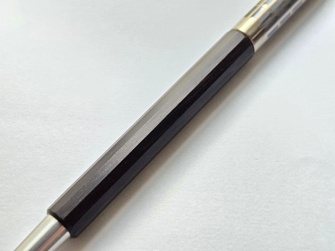 シャープタンク　pg5　カスタム　チタングリップ　木軸　ムピンゴ　蝕刻