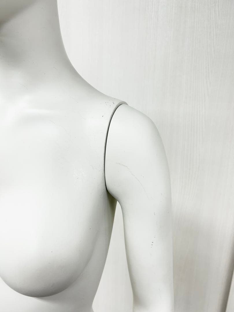 【超美品】 婦人全身マネキン ホワイト 腰受け 足受け ベース2種付き