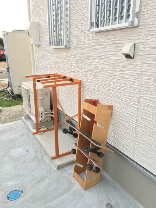 売切　特別特価 サーフボードラック マホガニー色 完成品