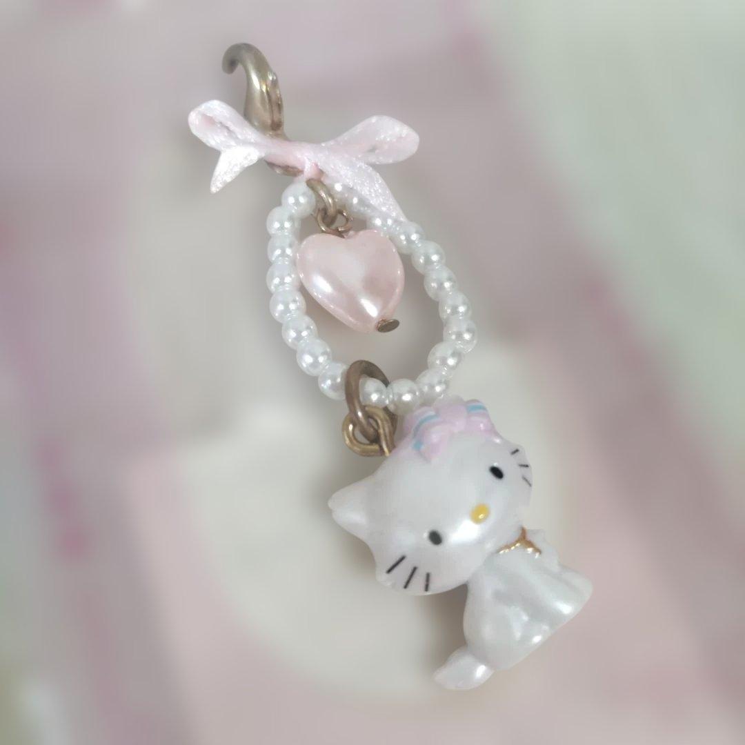 【激レア】かぶりんぼキティ　チャーミーハニーキュート　限定　ピューロ　2006年