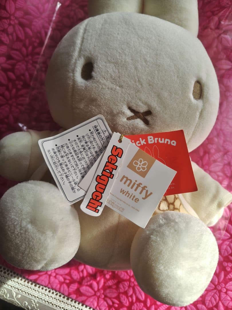 miffy whiteシリーズ ミッフィー 花柄ドレスM ぬいぐるみ ③