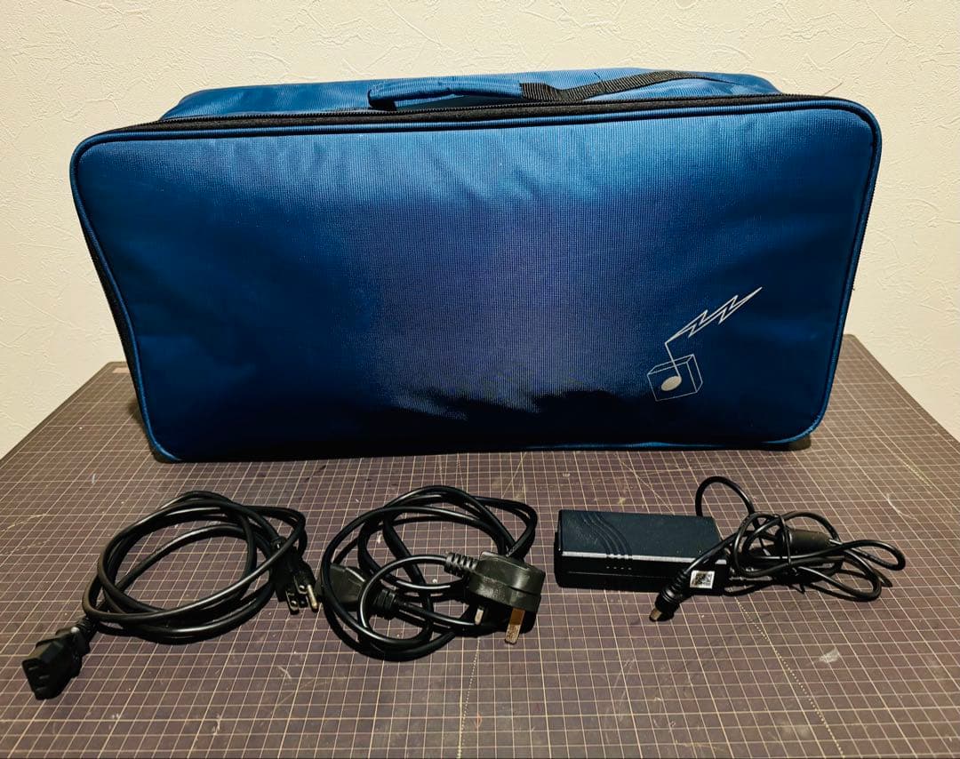 鍵盤楽器 Buchla 201e-10 Powered Cabinet