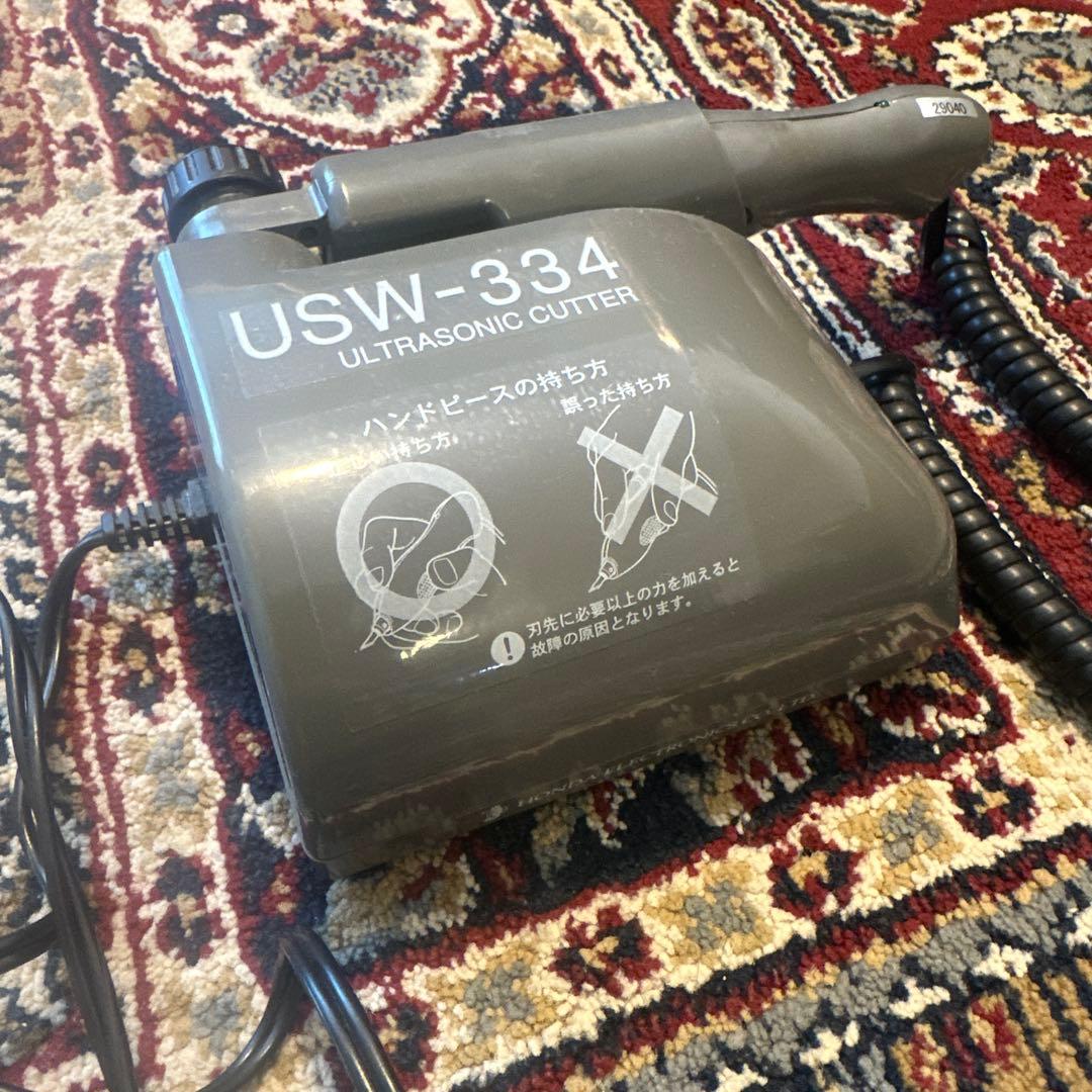 超音波小型カッター USW-334 (本多電子株式会社製)