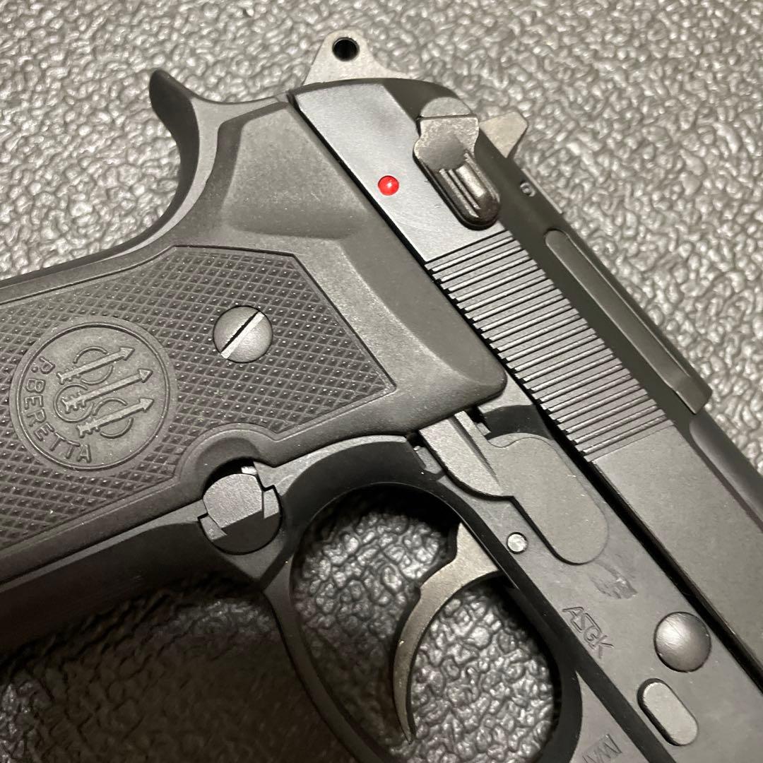 WAベレッタ M92FS 極美品 ガスブローバック