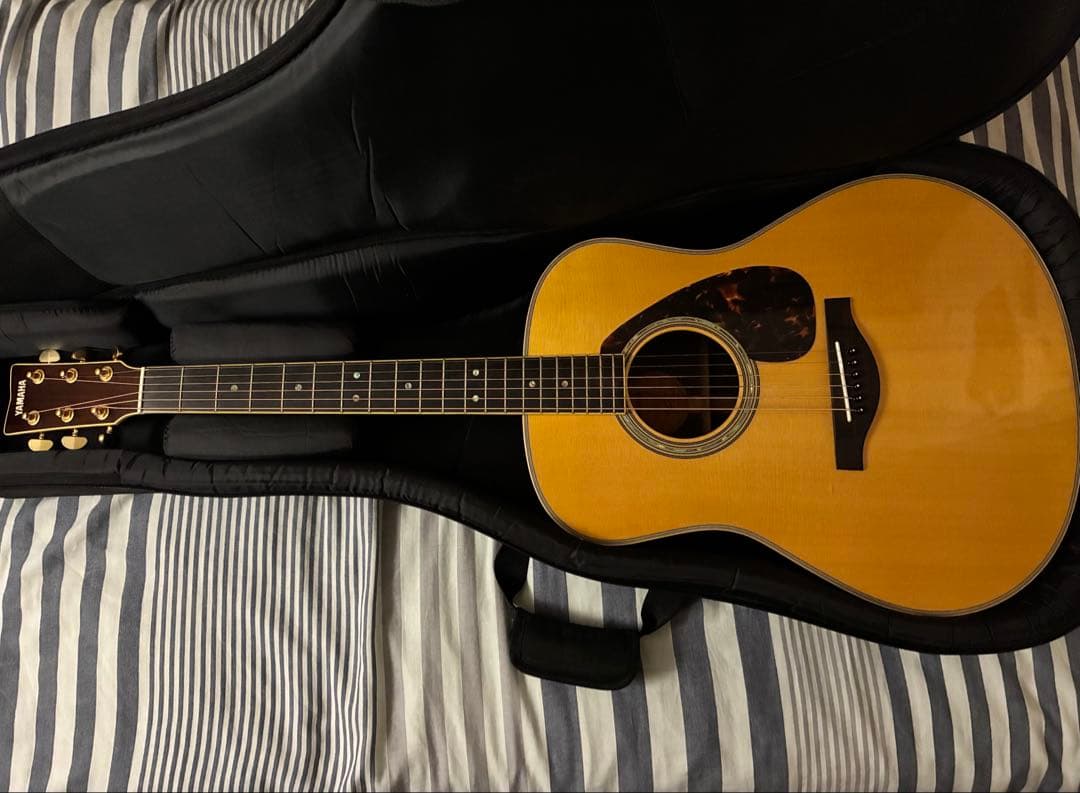 [美品] YAMAHA LL16 ARE 純正ケース付き　アコースティックギター