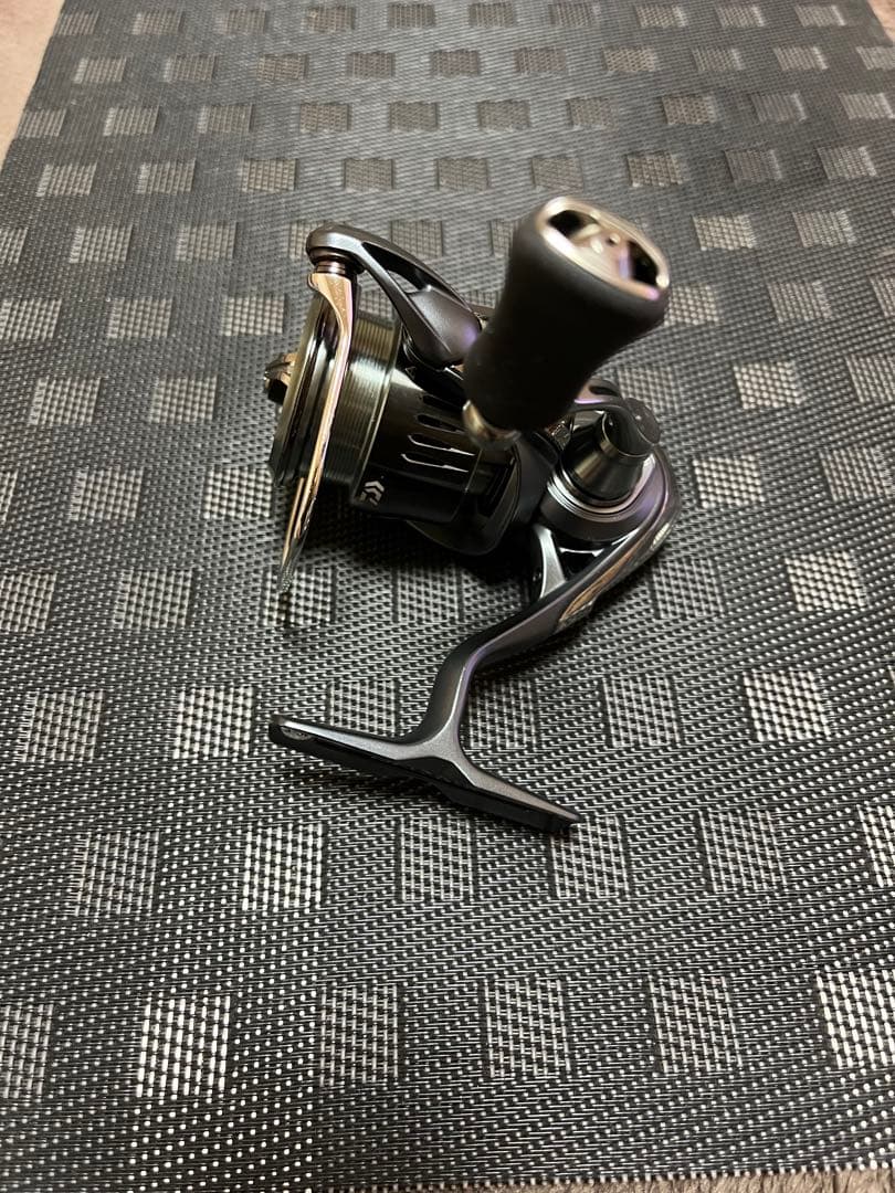 ダイワ　23エアリティST SF2500SS-H-QD