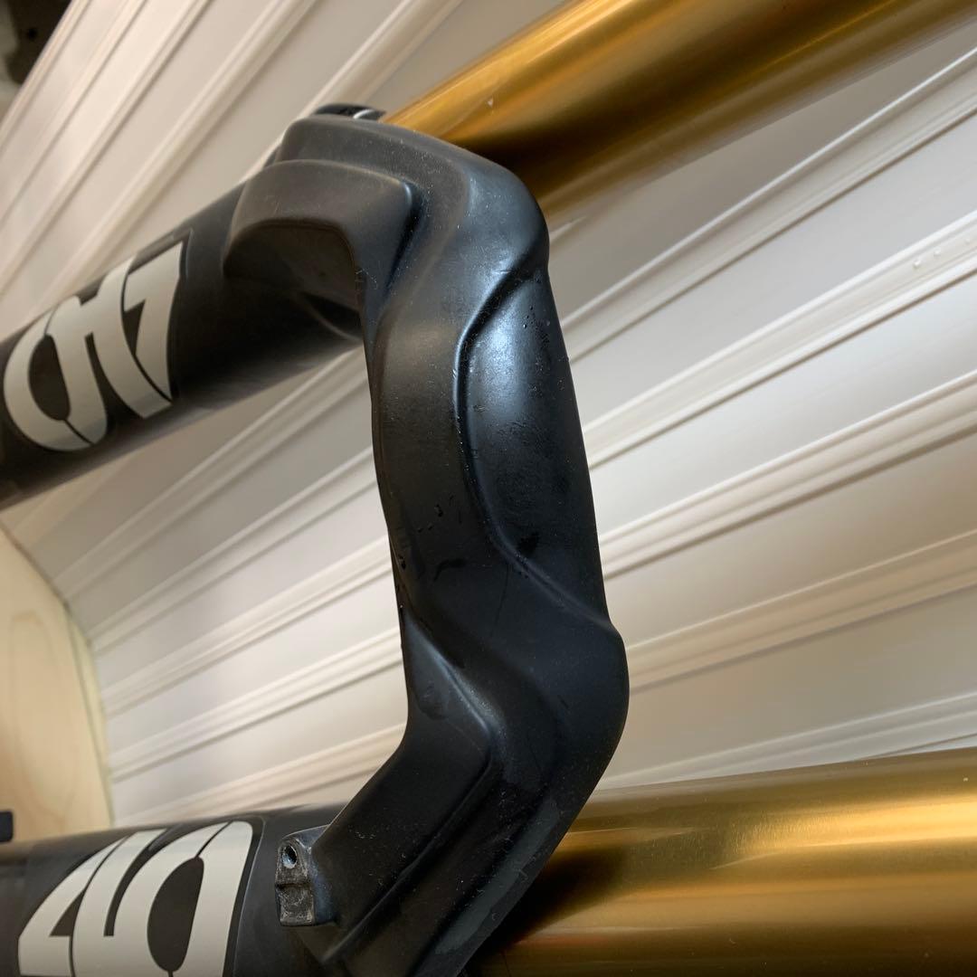 FOX40 27.5 DH ダウンヒルフォーク エアーサスペンション