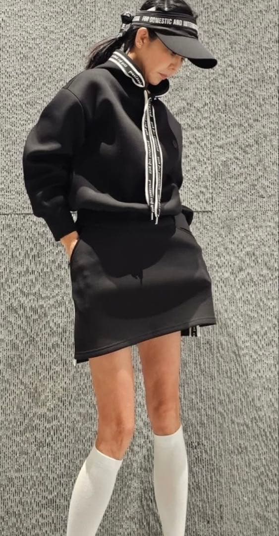 レディースゴルフウェアセットアップ