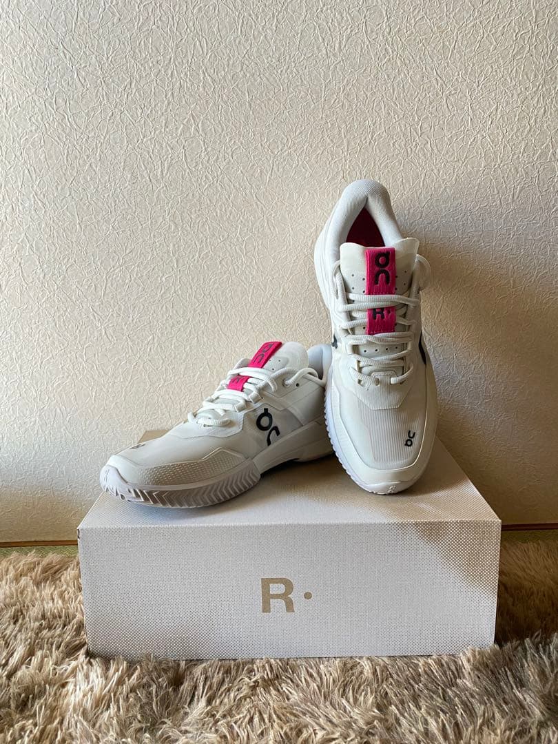 THE ROGER Pro 2 Clay JP28 ホワイト/ピンク