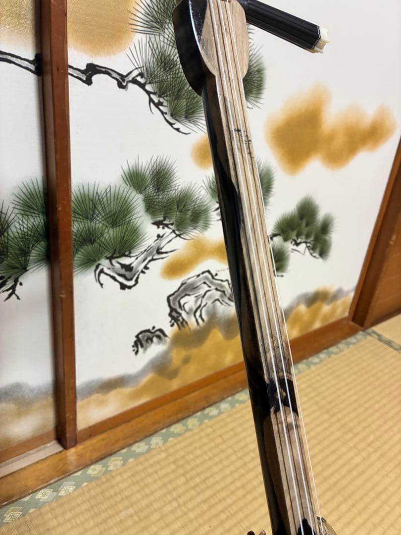 沖縄三線　伊江島クルチ(黒木) ユナー！与那城型　本皮一枚張り