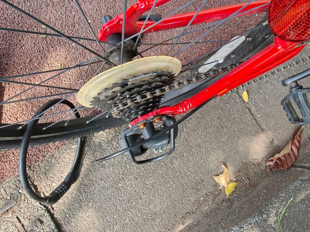 ちか様商談中 都内近郊配送及び、直接受渡し限定　 ヨツバサイクル