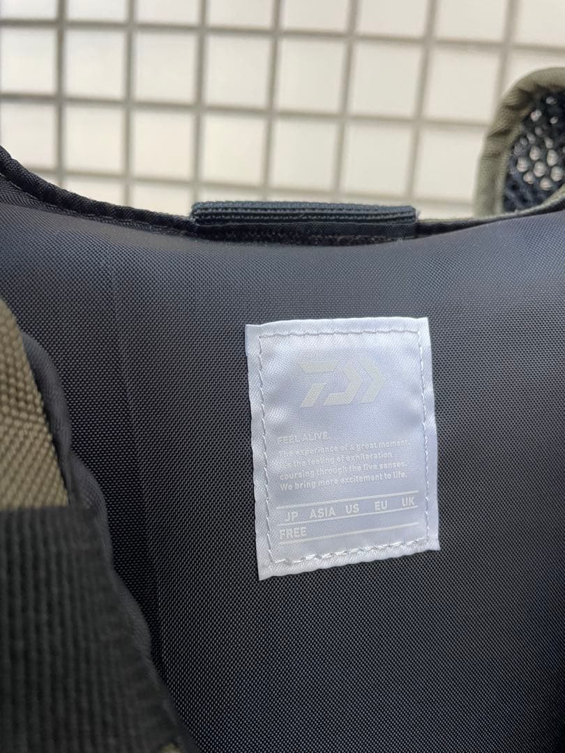 ダイワ ソーユースティック フローティングベスト ライフジャケット L