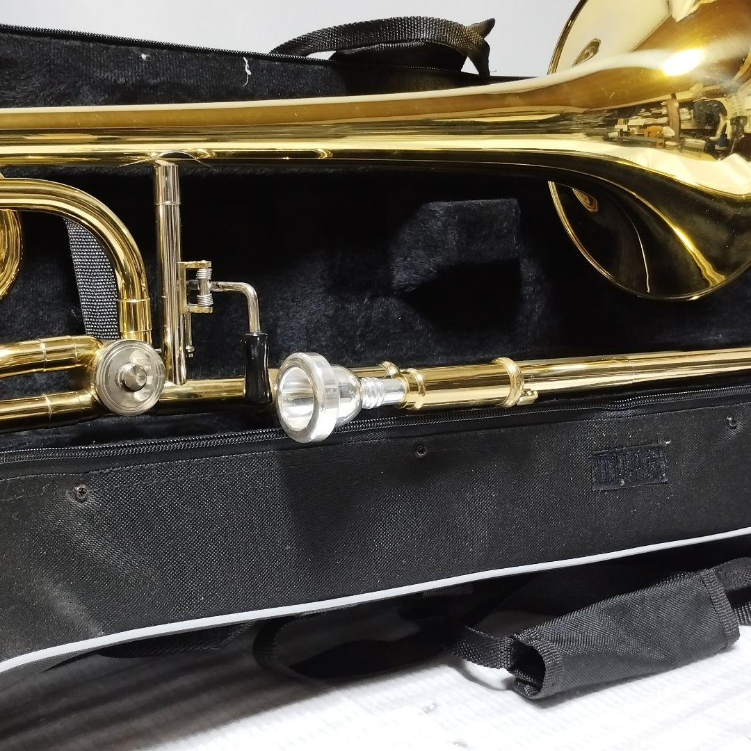 Soleil テナーバストロンボーン マウスピース、ケース付き 初心者　吹奏楽