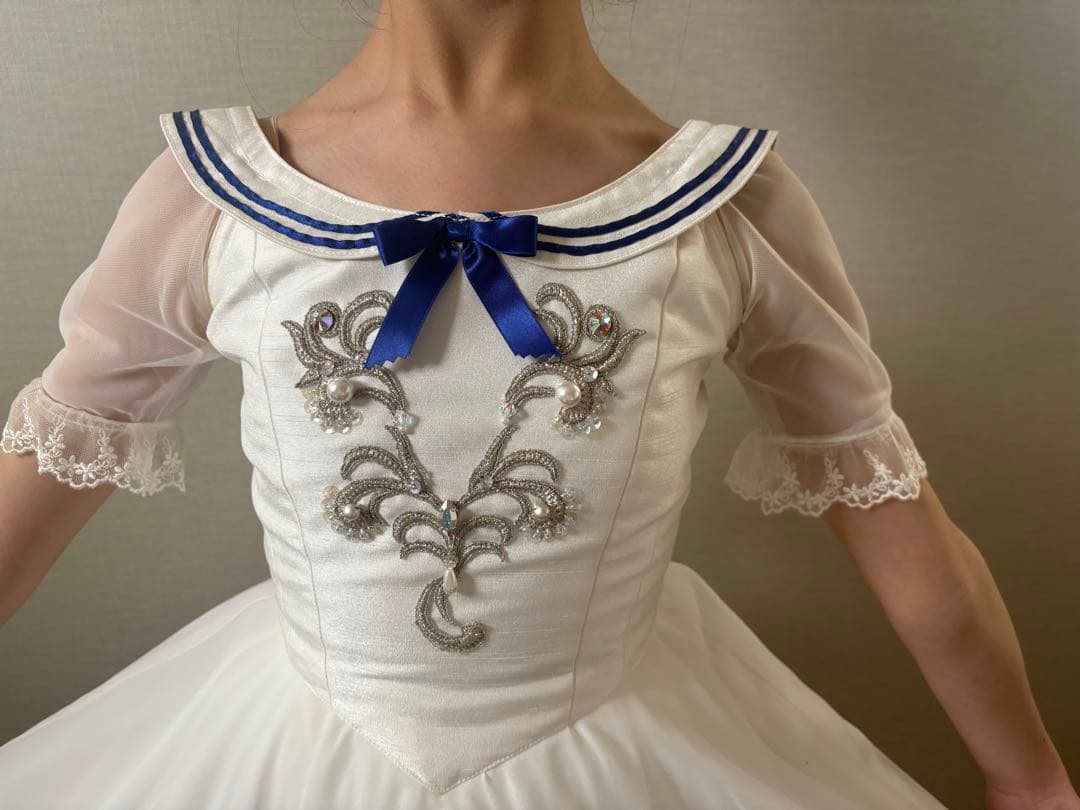 バレエ衣装　卒業舞踏会　130-140（細身）