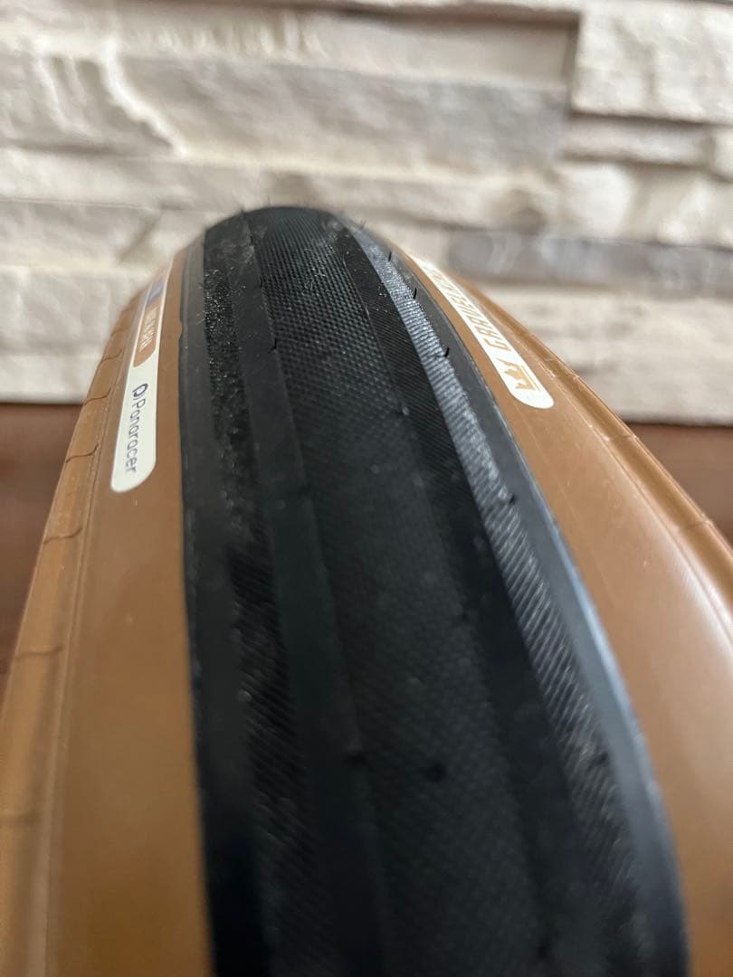 グラベルキング 700 30C TLR / Vittoria チューブ 各2本