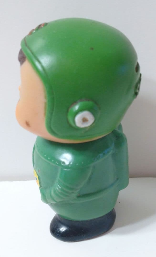 激レア　当時物　昭和レトロ　滋賀銀行　ソフビ　貯金箱　しがちゃん　9cm 宇宙服