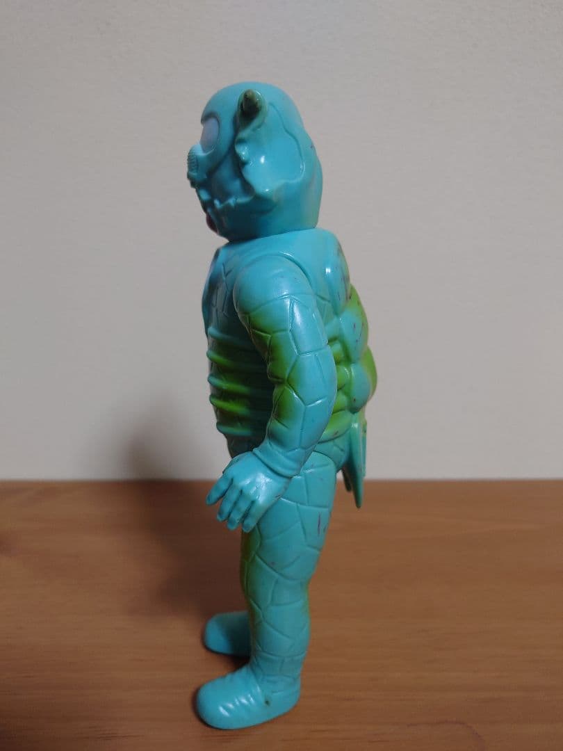 【当時もの】ブルマァク　ソフビ　ベル星人　記銘あり　ウルトラセブン