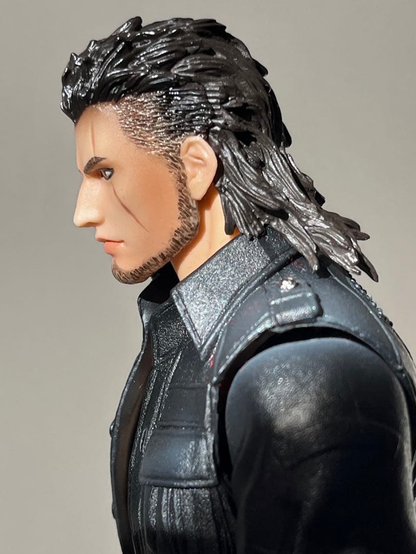 FF15 グラディオ　プレイアーツ改