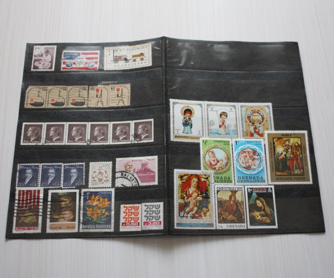 切手・ストックブック・赤・1冊・326枚